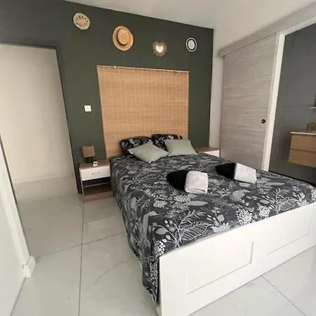 빌라 Villa, Piscine, Spa, Billiard Et Terrain De Petanque 르씨